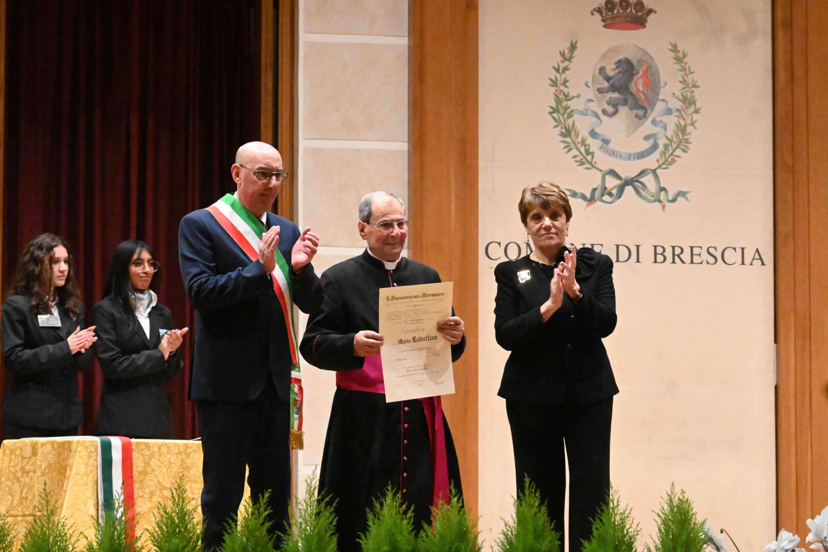 Nuovi Cavalieri della Repubblica La Voce del Popolo